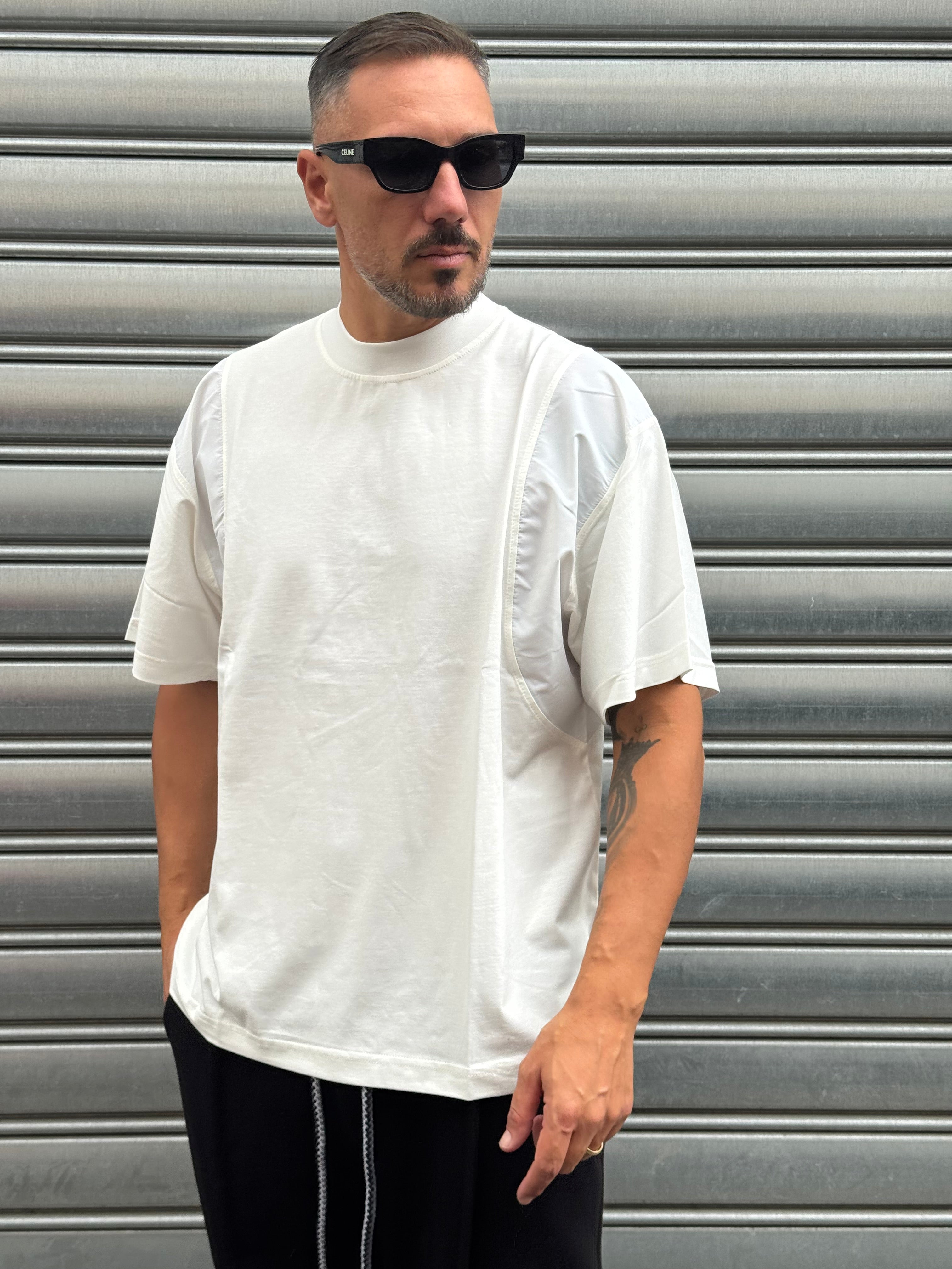 T-shirt inserti nylon
