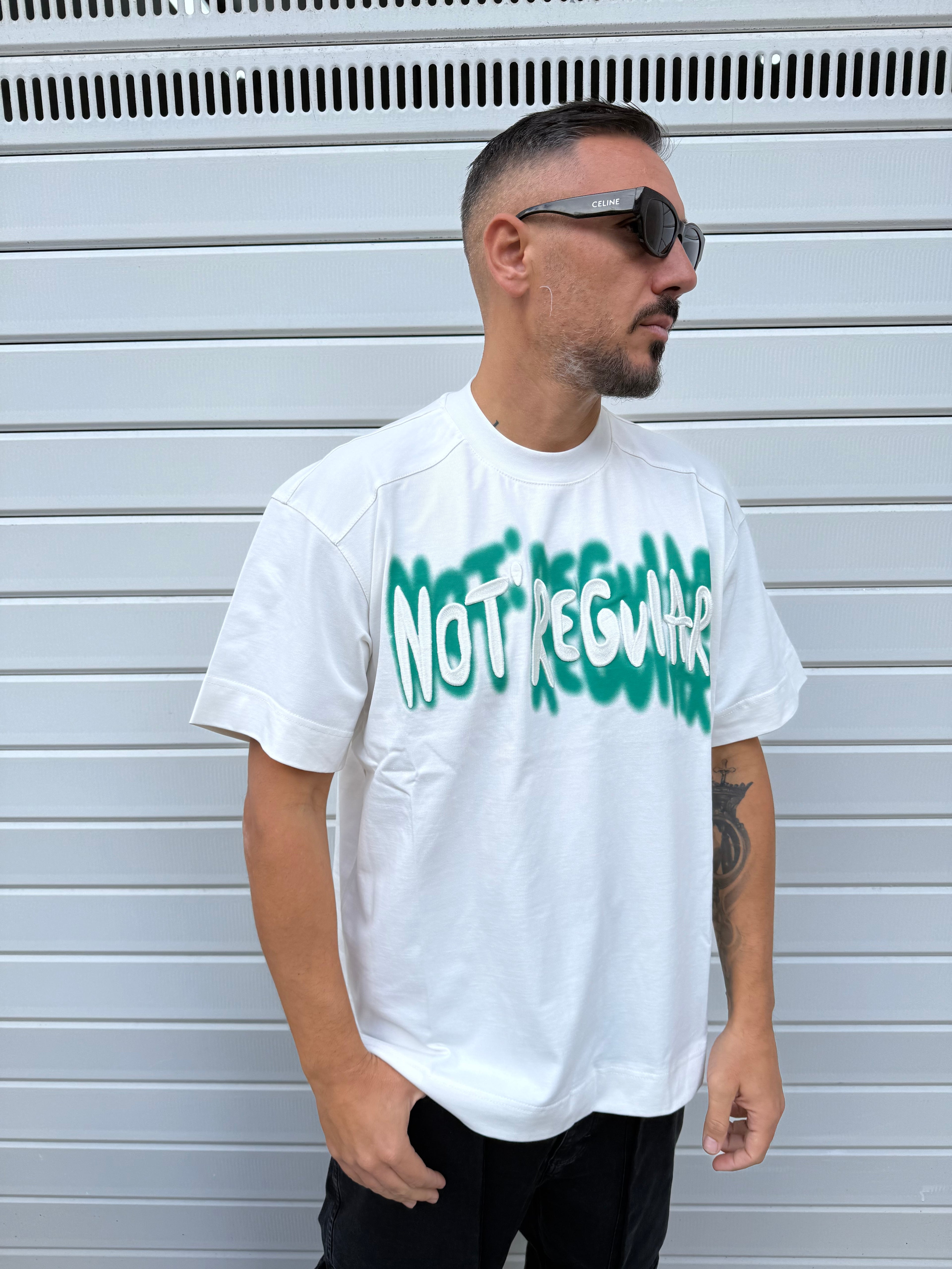 T-shirt ricamo stampa