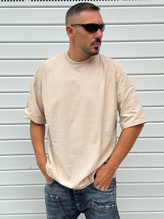 T-shirt Over Basic
