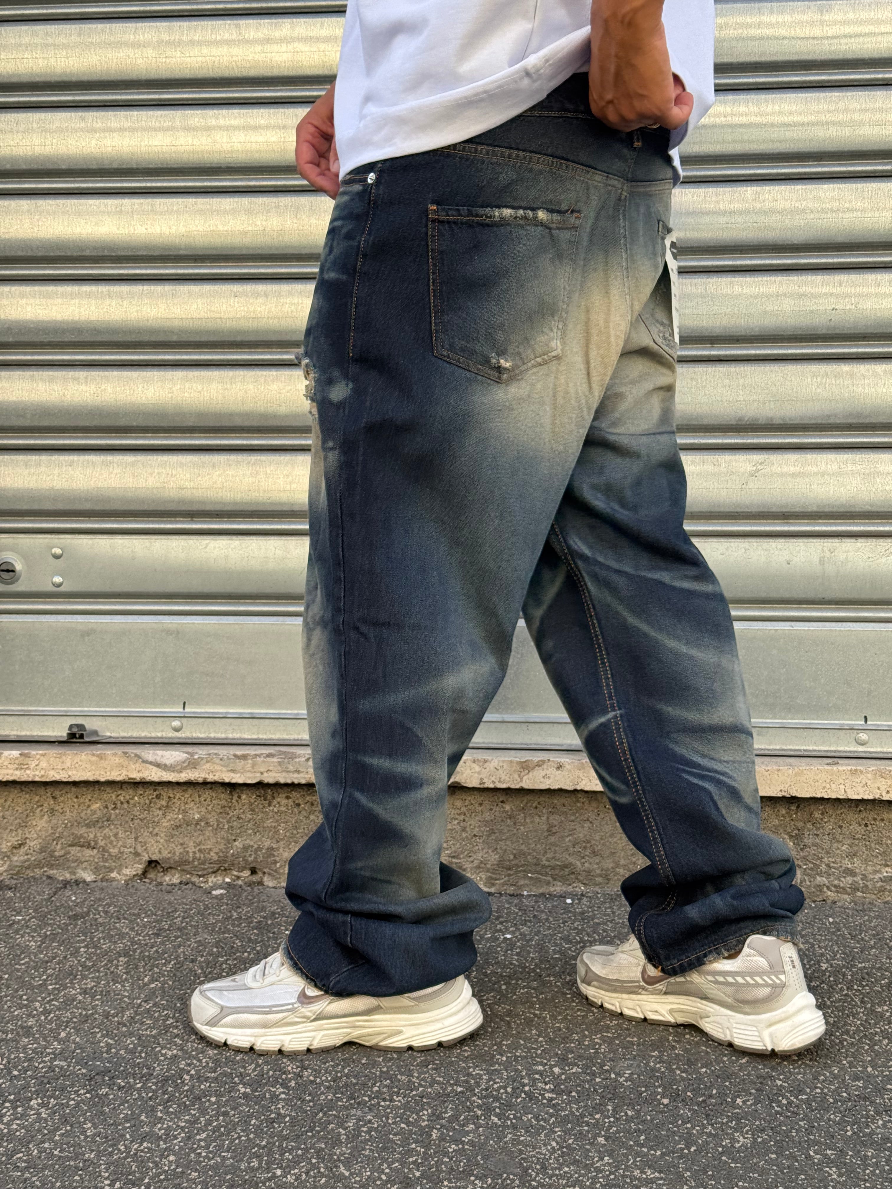Jeans Baggy lavaggio sabbiato